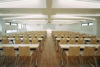 三浦工務店 本社