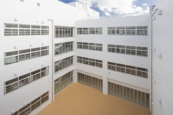足立区立東綾瀬中学校
