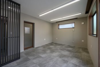 関西パテ化工株式会社 東京支店