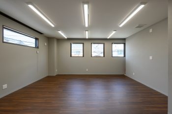関西パテ化工株式会社 東京支店